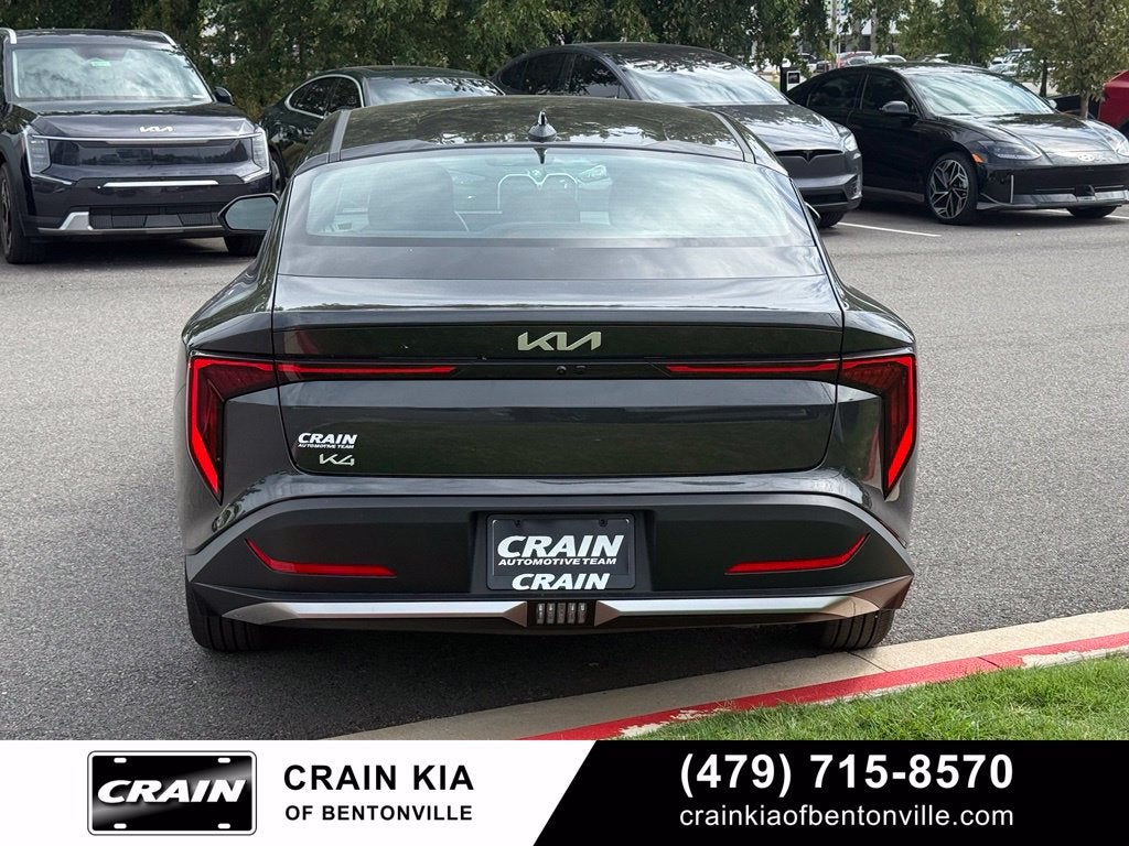2026 Kia K4 LXS