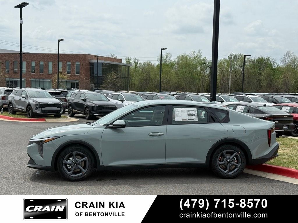 2026 Kia K4 LXS