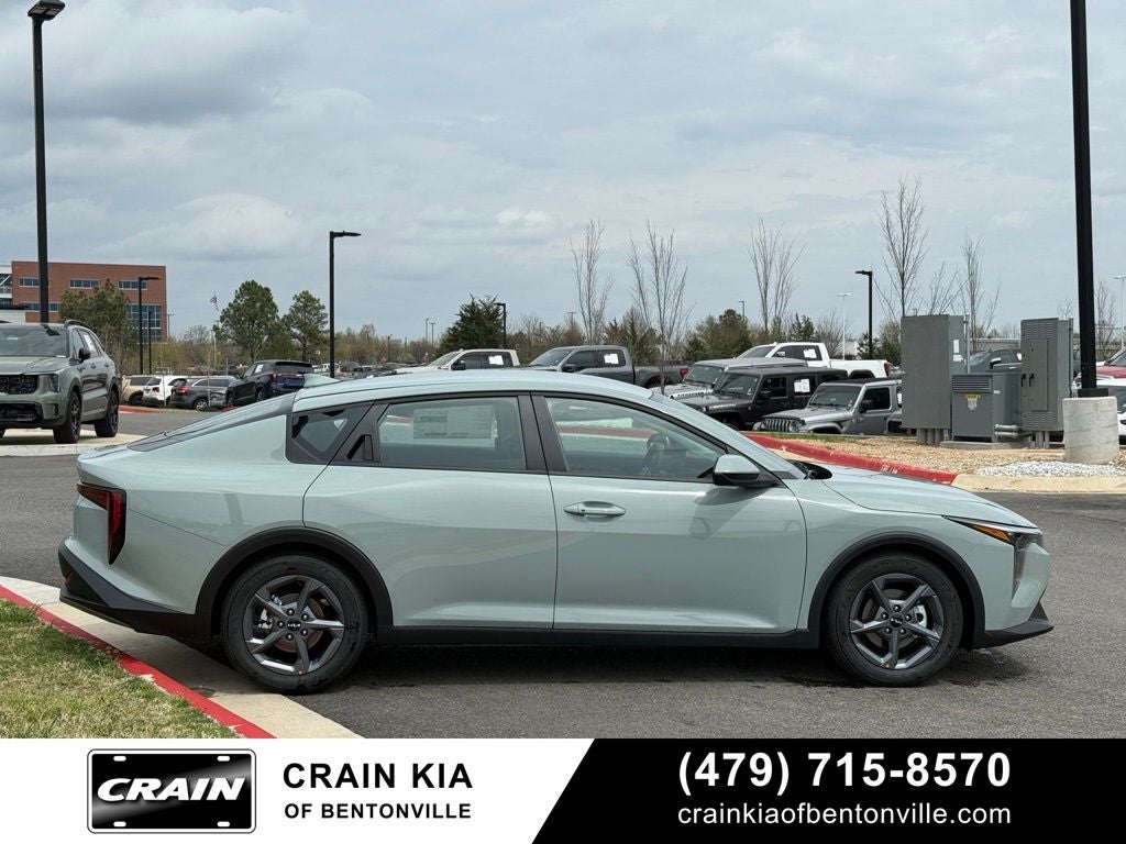 2026 Kia K4 LXS