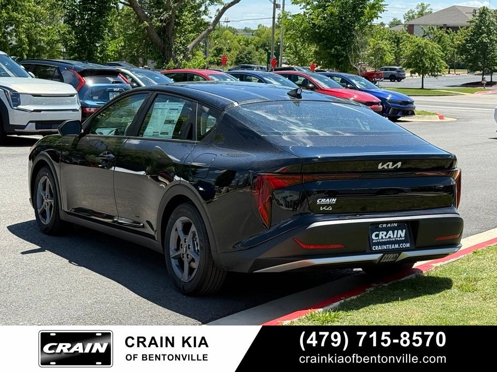 2026 Kia K4 LXS