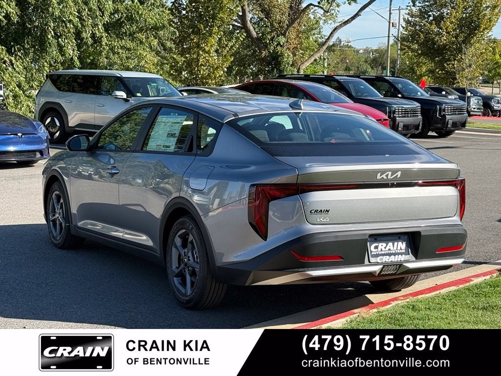 2026 Kia K4 LXS