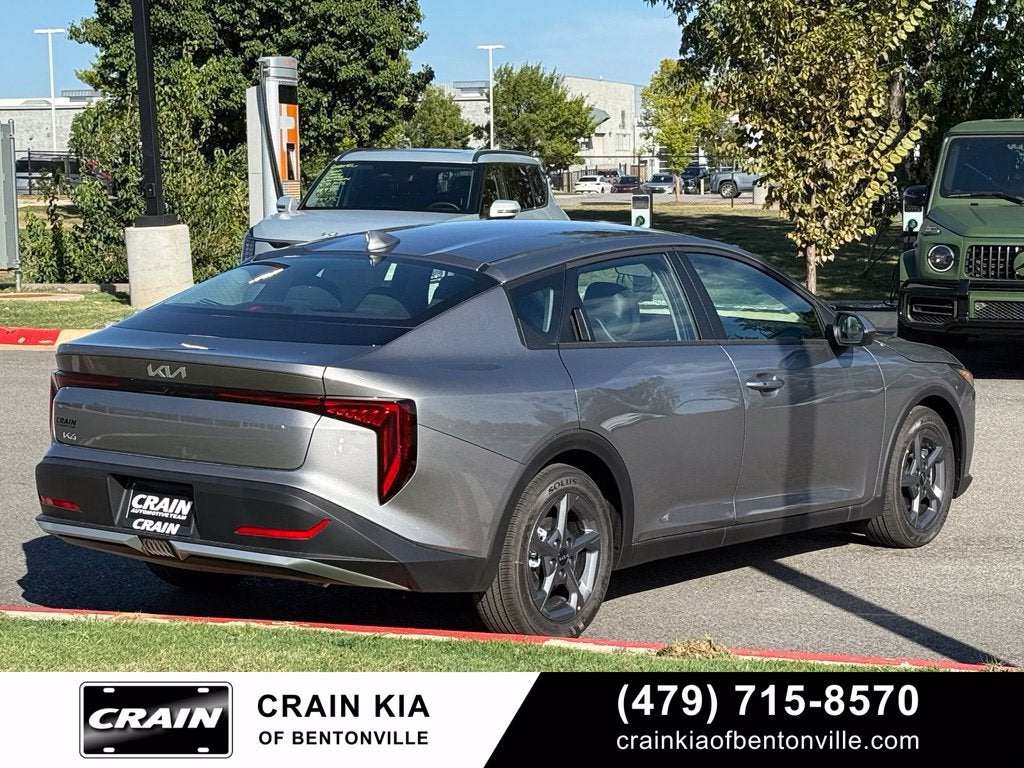 2026 Kia K4 LXS