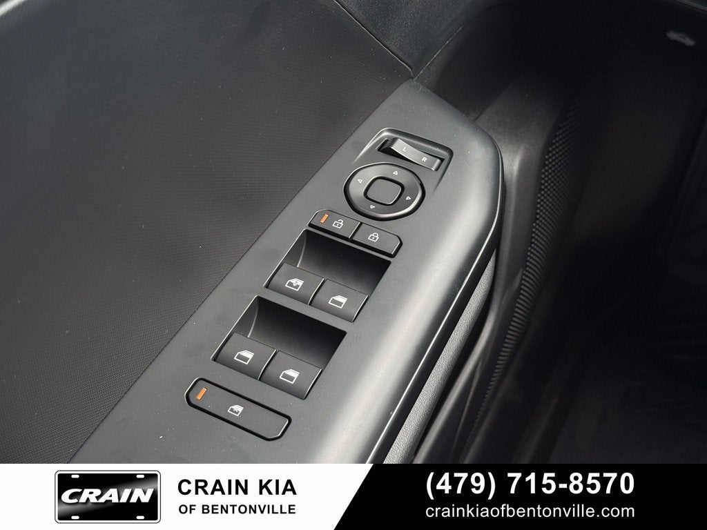 2027 Kia K4 LXS