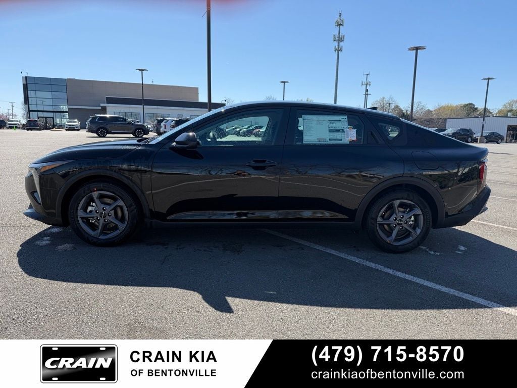 2026 Kia K4 LXS