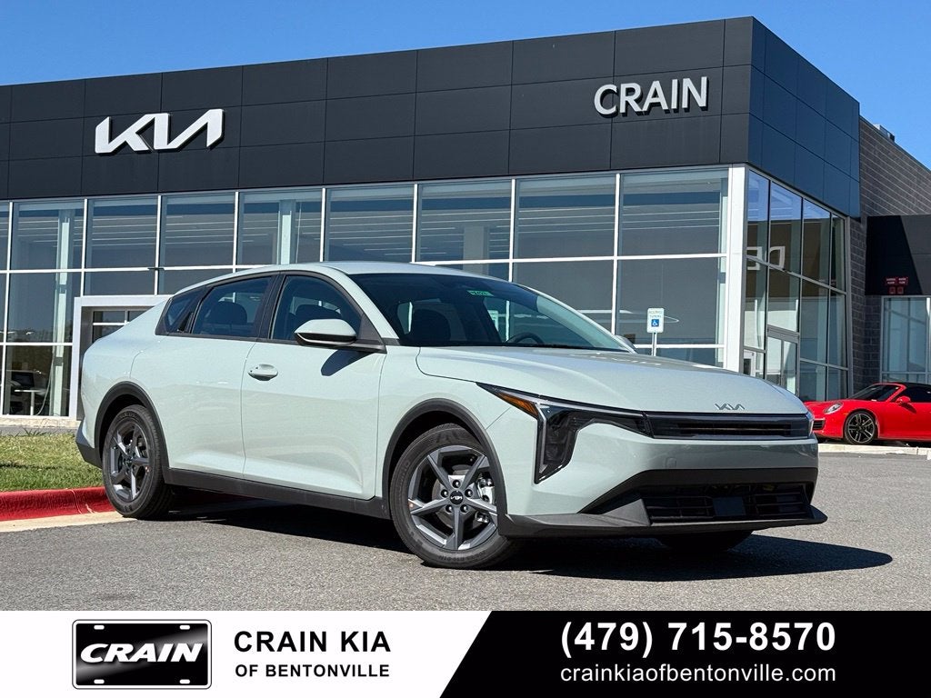 2026 Kia K4 LXS