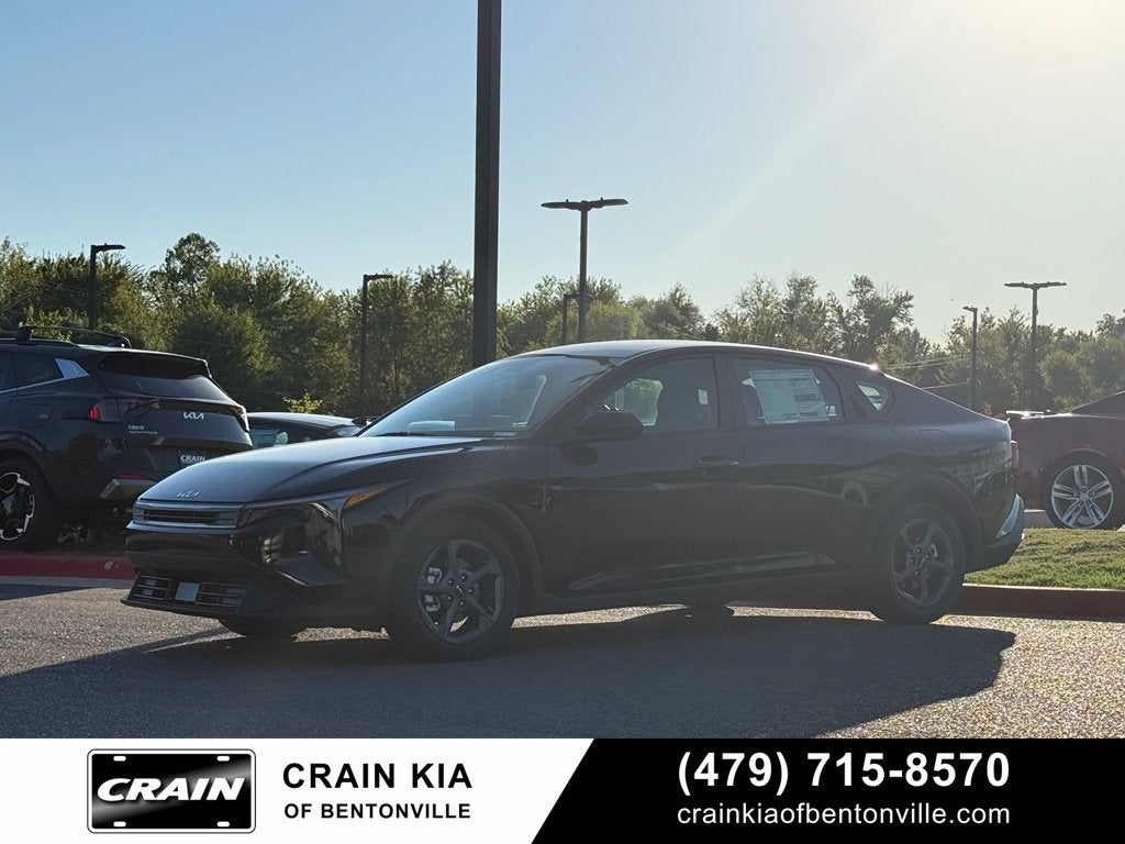 2026 Kia K4 LXS
