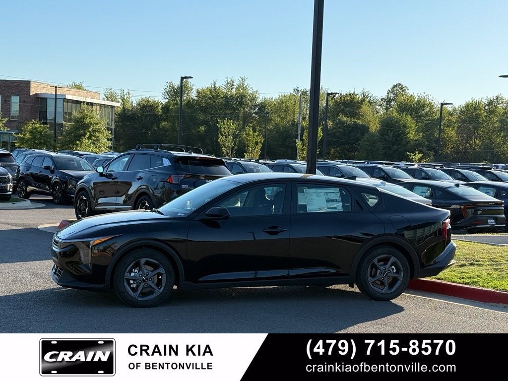 2026 Kia K4 LXS