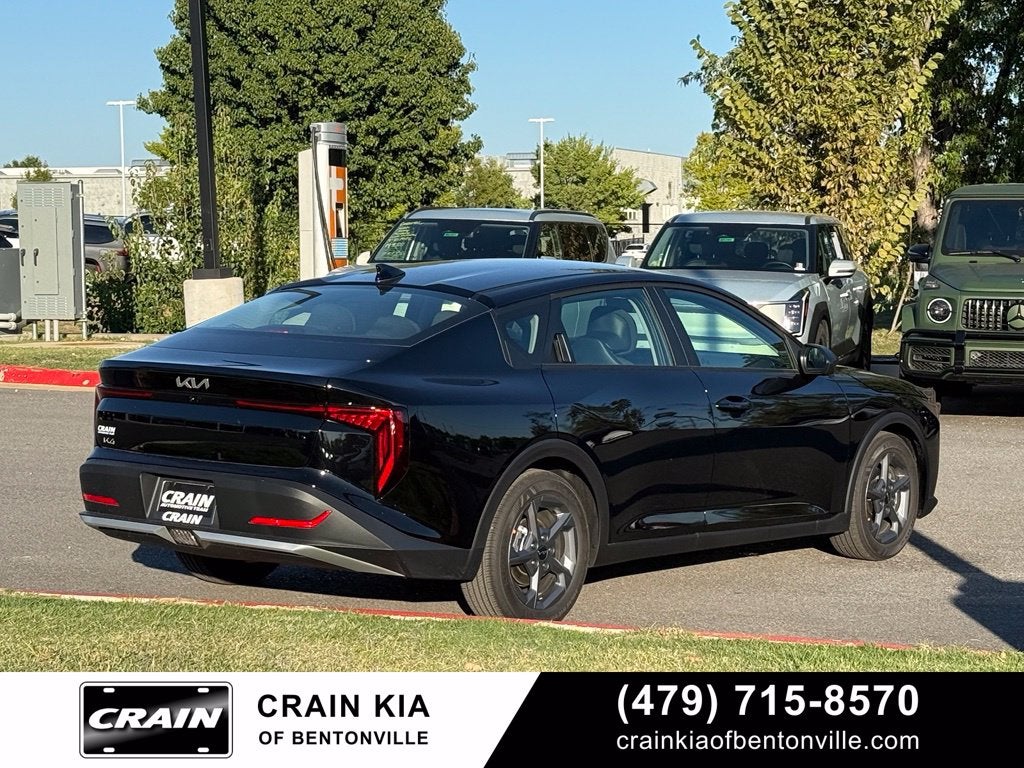 2026 Kia K4 LXS