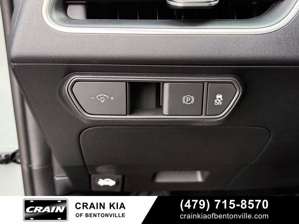 2027 Kia K4 LXS