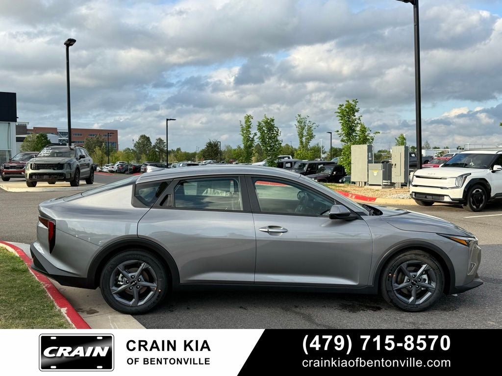 2026 Kia K4 LXS