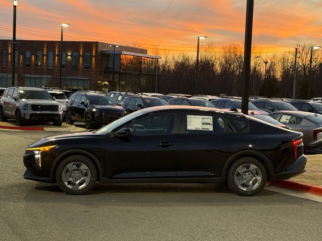 2026 Kia K4 LX
