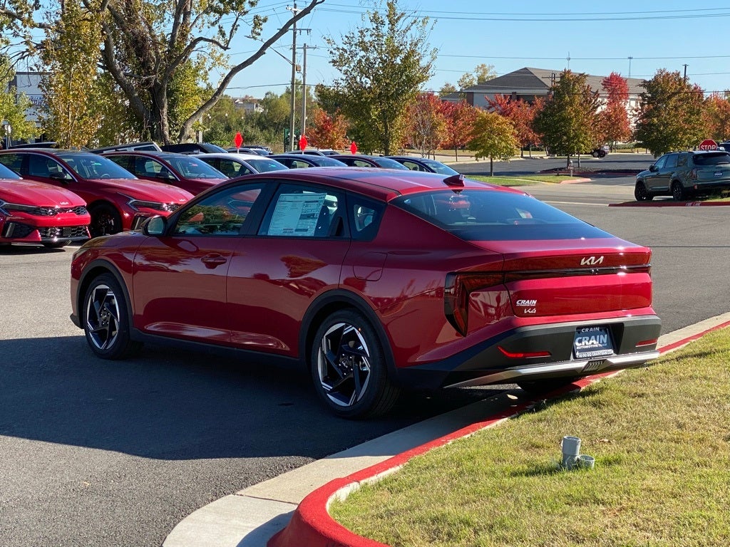 2025 Kia K4 EX