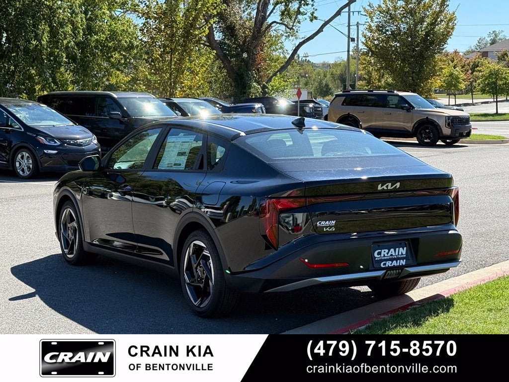 2027 Kia K4 EX