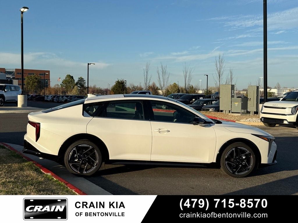 2026 Kia K4 GT-Line