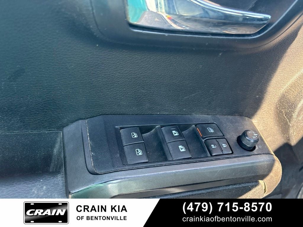 2022 Toyota Tacoma TRD Off-Road Premium V6 - SUNROOF / 4WD / CLEAN CARFAX