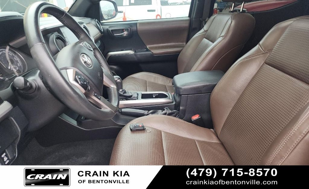 2021 Toyota Tacoma Limited V6 - SUNROOF / CLEAN CARFAX / ONE OWNER