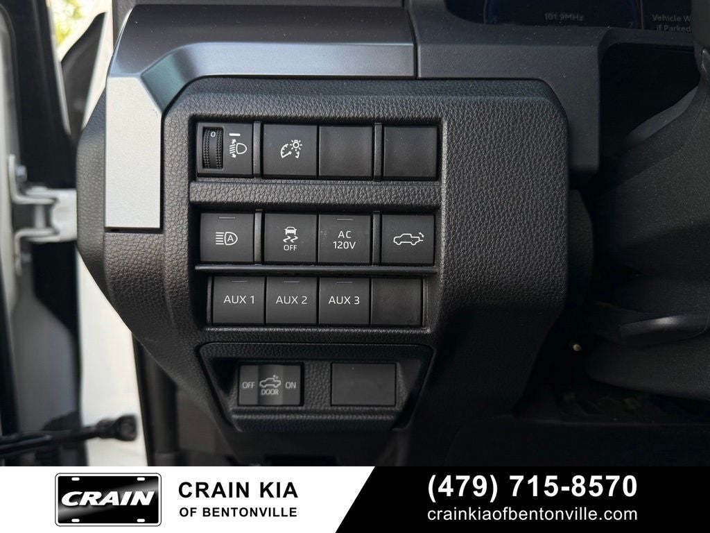 2025 Toyota Tacoma TRD Sport Premium - 4WD / SUNROOF / $8,750 Premium Pkg