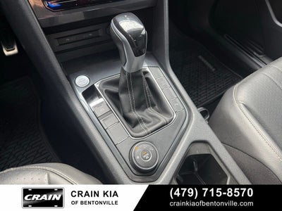 2022 Volkswagen Tiguan 2.0T SE R-Line Black - AWD / PANORAMIC SUNROOF / CLEAN CARFAX