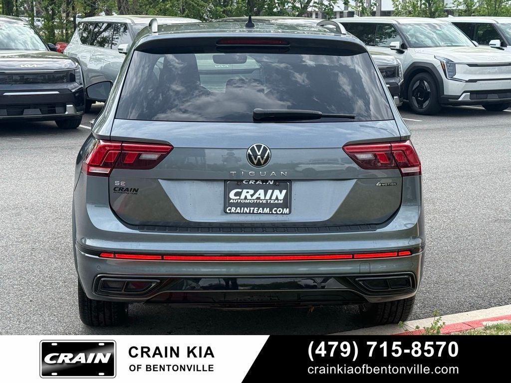 2022 Volkswagen Tiguan 2.0T SE R-Line Black - AWD / PANORAMIC SUNROOF / CLEAN CARFAX