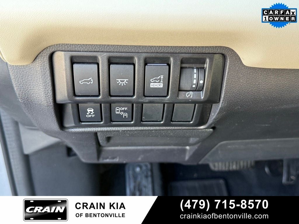 2021 Subaru Ascent Limited - AWD / PANORAMIC SUNROOF / ONE OWNER