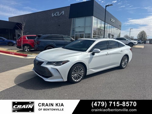 2022 Toyota Avalon Hybrid Limited - SUNROOF / CLEAN CARFAX
