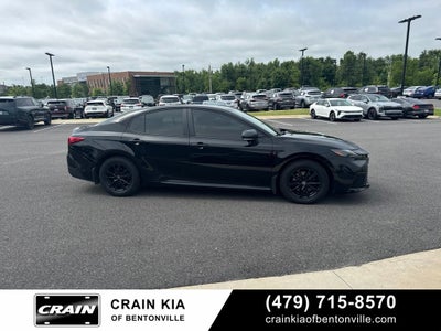 2025 Toyota Camry LE - CLEAN CARFAX / ONE OWNER