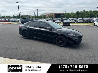 2025 Toyota Camry LE - CLEAN CARFAX / ONE OWNER