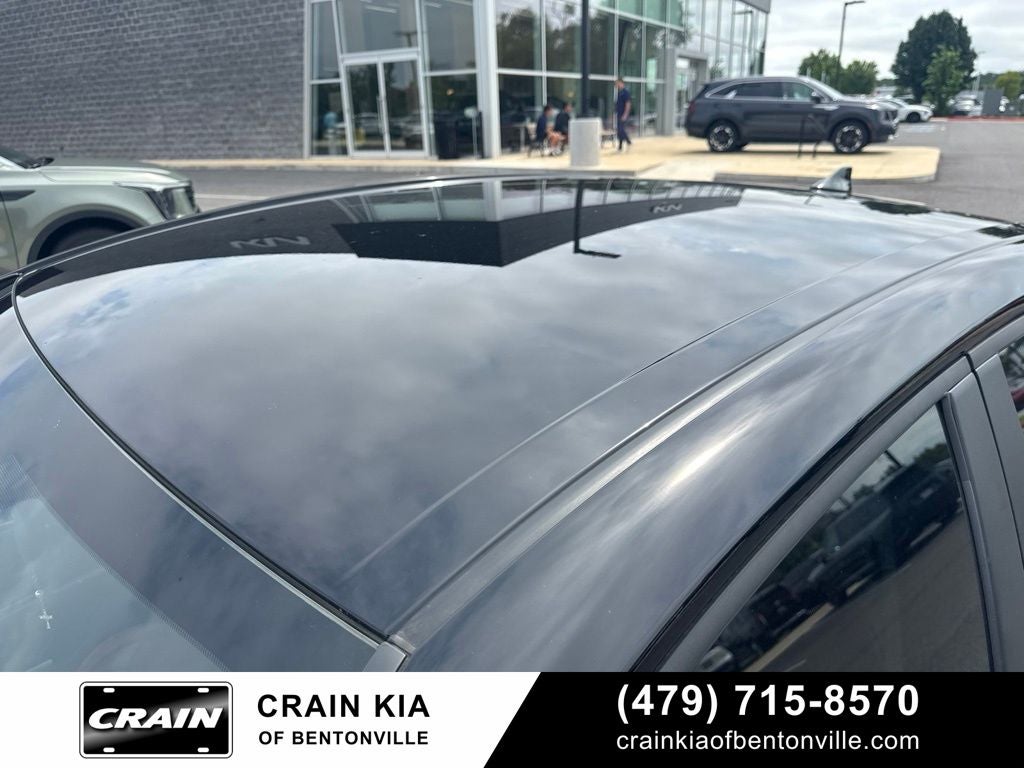 2025 Toyota Camry LE - CLEAN CARFAX / ONE OWNER