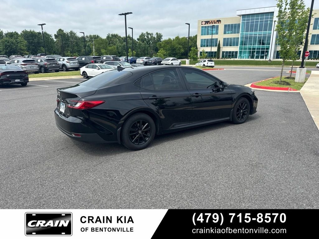 2025 Toyota Camry LE - CLEAN CARFAX / ONE OWNER