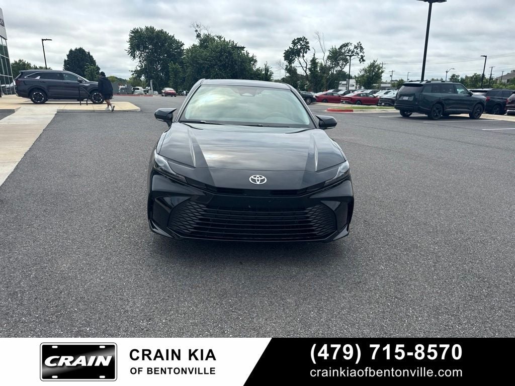 2025 Toyota Camry LE - CLEAN CARFAX / ONE OWNER