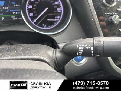 2020 Toyota Camry Hybrid XLE - HYBRID!