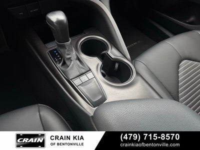 2023 Toyota Camry SE - CLEAN CARFAX / ONE OWNER