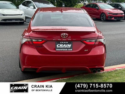 2023 Toyota Camry SE - CLEAN CARFAX / ONE OWNER