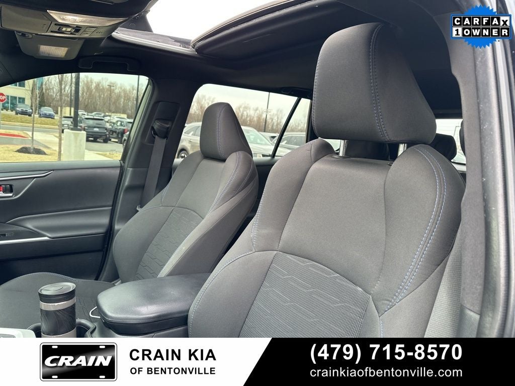 2024 Toyota RAV4 Hybrid SE - AWD / SUNROOF / CLEAN CARFAX / ONE OWNER