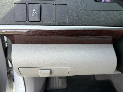 2014 Toyota Camry XLE - SUNROOF