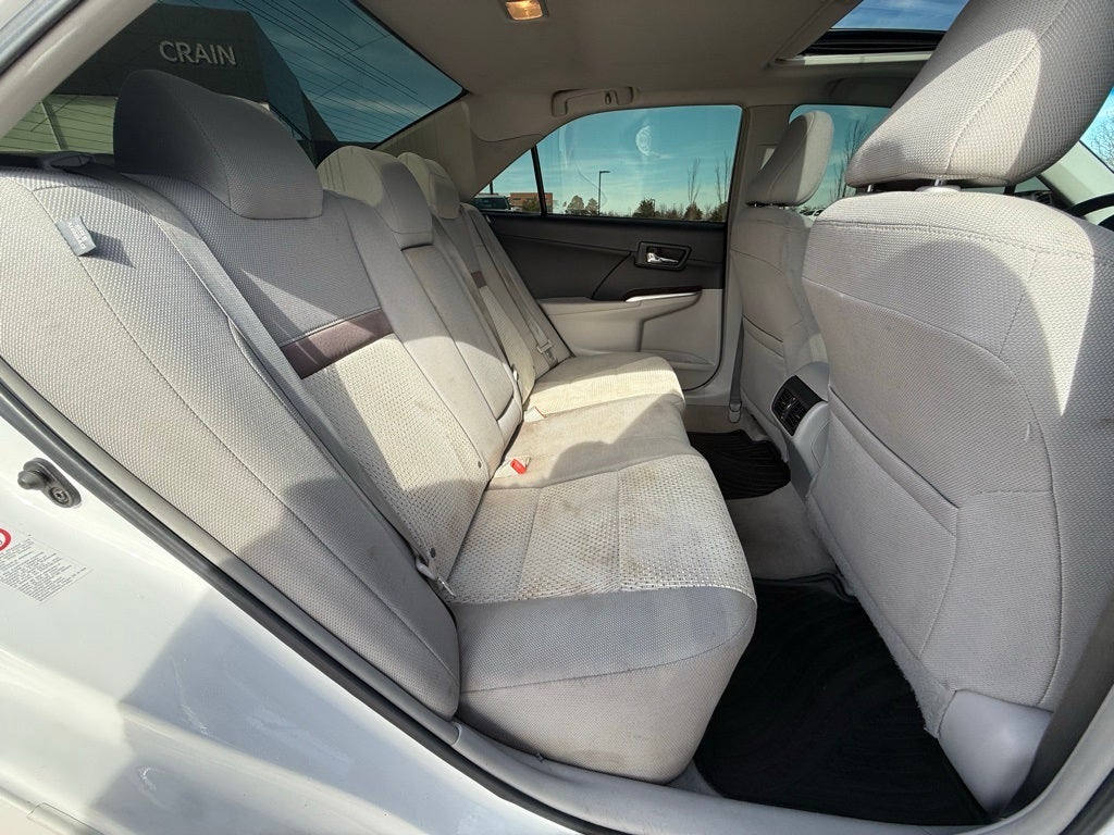 2014 Toyota Camry XLE - SUNROOF