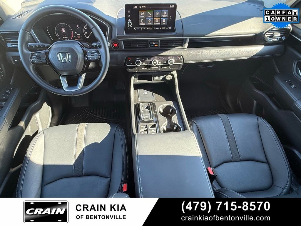 2025 Honda Pilot EX-L - AWD / CLEAN CARFAX / ONE OWNER