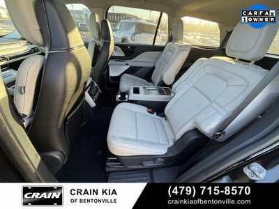 2025 Lincoln Aviator Reserve - AWD / PANORAMIC SUNROOF / ONE OWNER