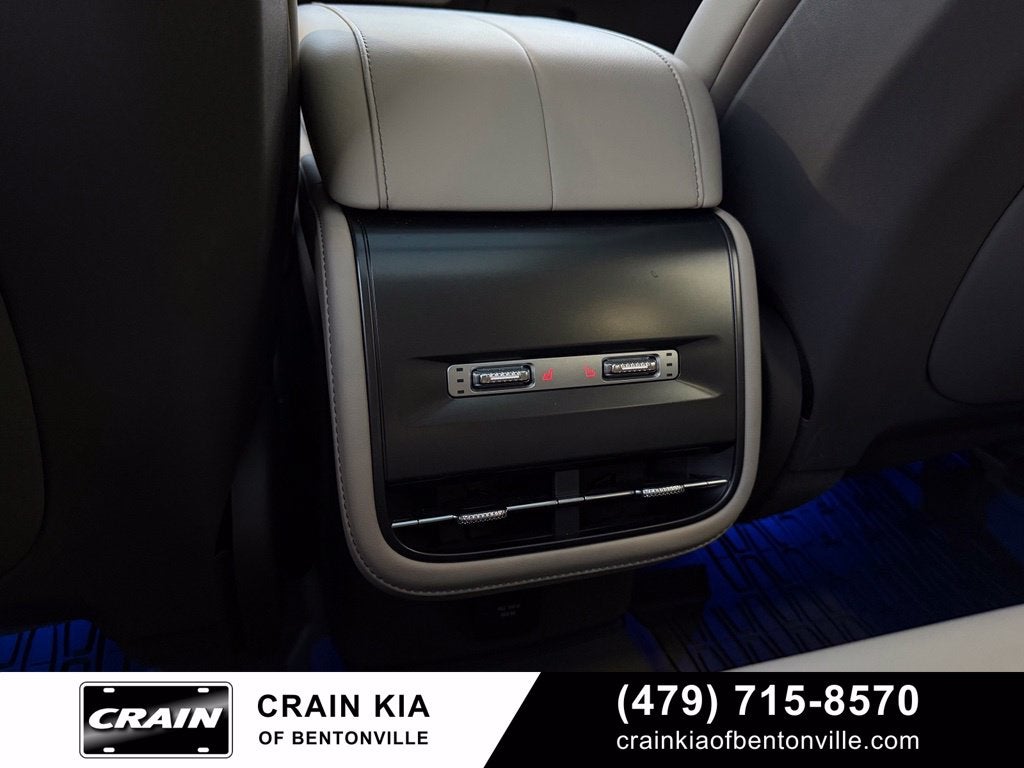 2025 Lincoln Nautilus Reserve - AWD / PANORAMIC SUNROOF / CLEAN CARFAX