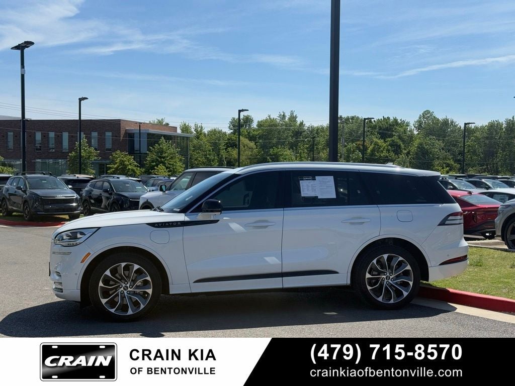 2020 Lincoln Aviator Grand Touring - AWD / PANORAMIC SUNROOF / DVD / 302A