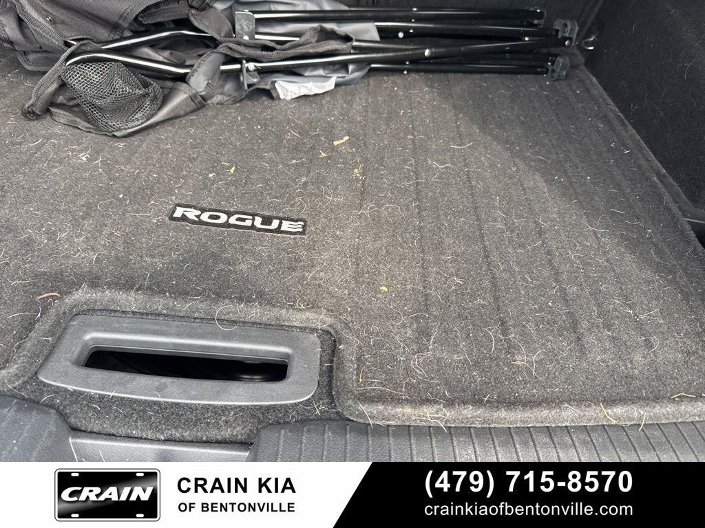 2021 Nissan Rogue SV - CARFAX ONE OWNER