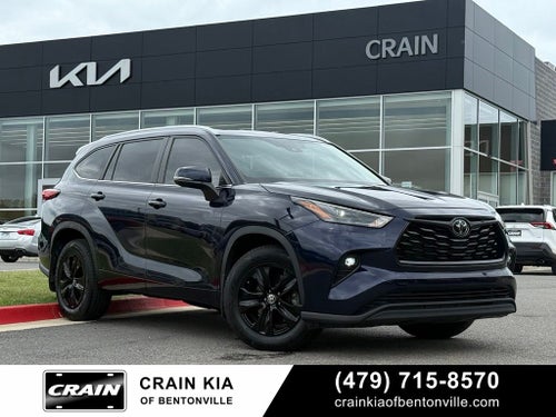 2023 Toyota Highlander XLE - AWD / SUNROOF