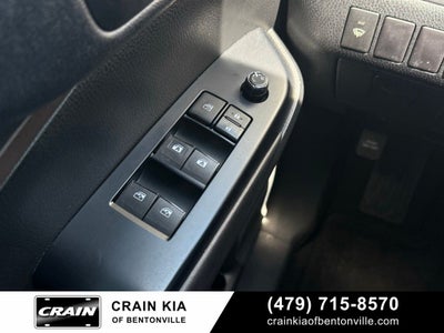 2016 Toyota Highlander XLE V6 - SUNROOF / CLEAN CARFAX / 3RD ROW