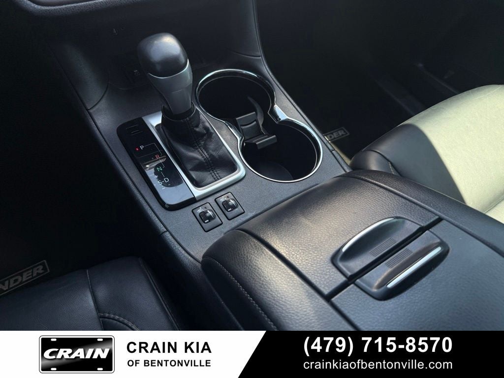 2016 Toyota Highlander XLE V6 - SUNROOF / CLEAN CARFAX / 3RD ROW
