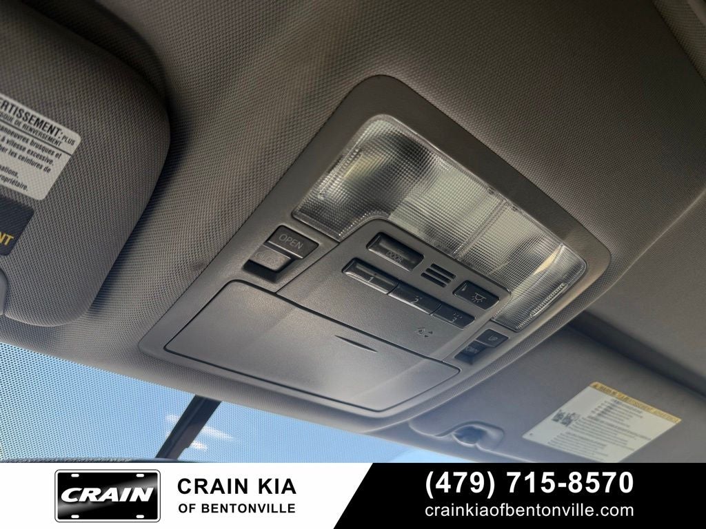 2016 Toyota Highlander XLE V6 - SUNROOF / CLEAN CARFAX / 3RD ROW