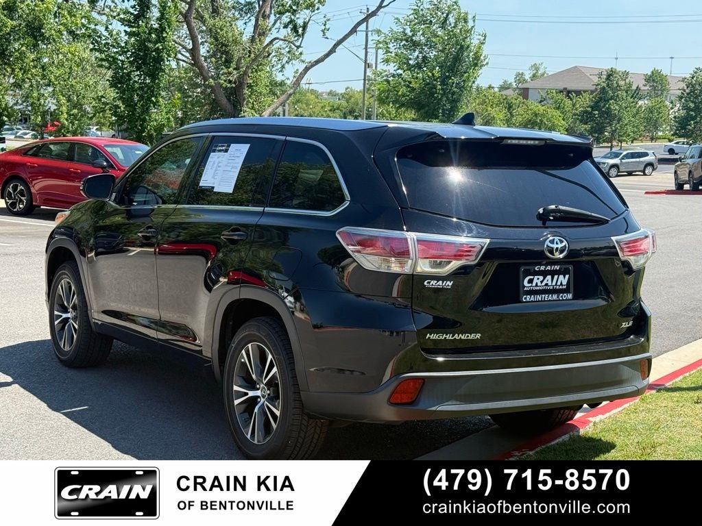 2016 Toyota Highlander XLE V6 - SUNROOF / CLEAN CARFAX / 3RD ROW