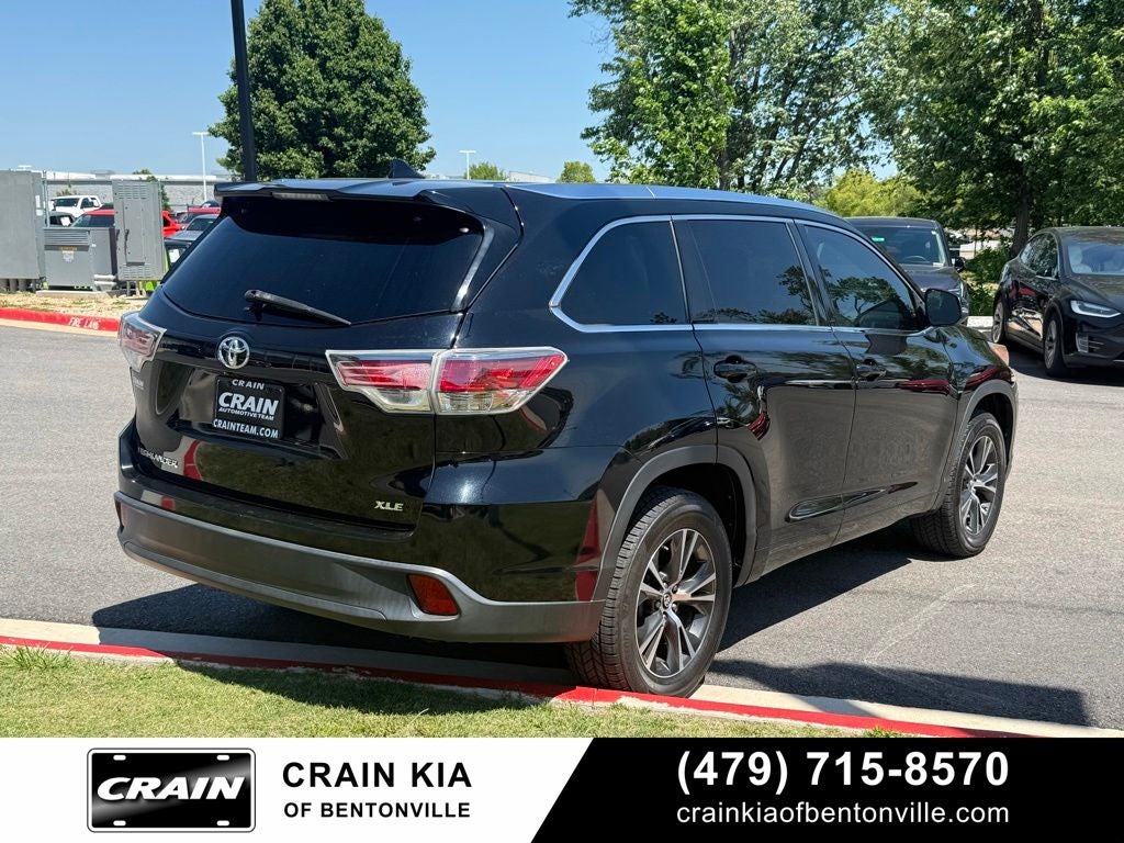 2016 Toyota Highlander XLE V6 - SUNROOF / CLEAN CARFAX / 3RD ROW