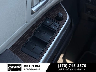 2022 Toyota Sienna XLE 8 Passenger - CARFAX ONE OWNER