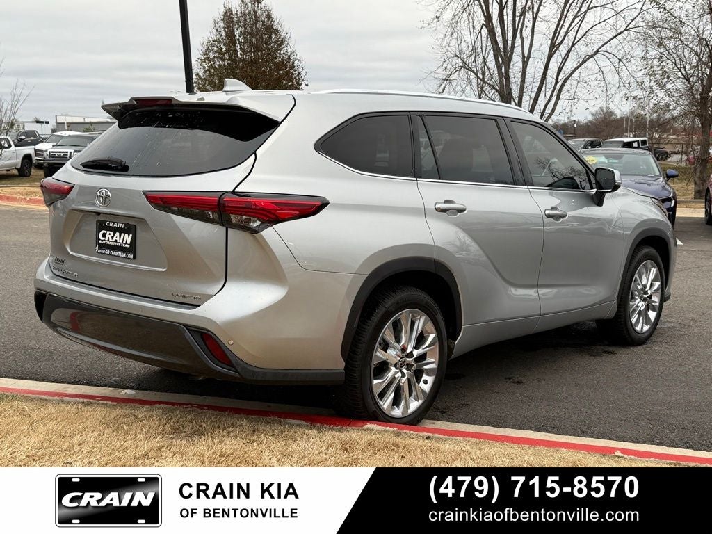 2020 Toyota Highlander Limited - CLEAN CARFAX / SUNROOF