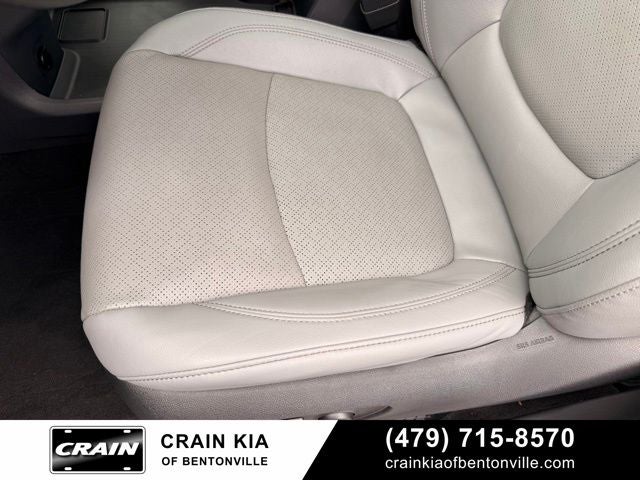 2023 Toyota Sienna Limited - SUNROOF / CLEAN CARFAX / ONE OWNER